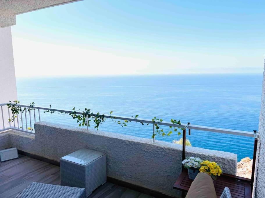 Luz De Mar Apartment Almeria Bagian luar foto